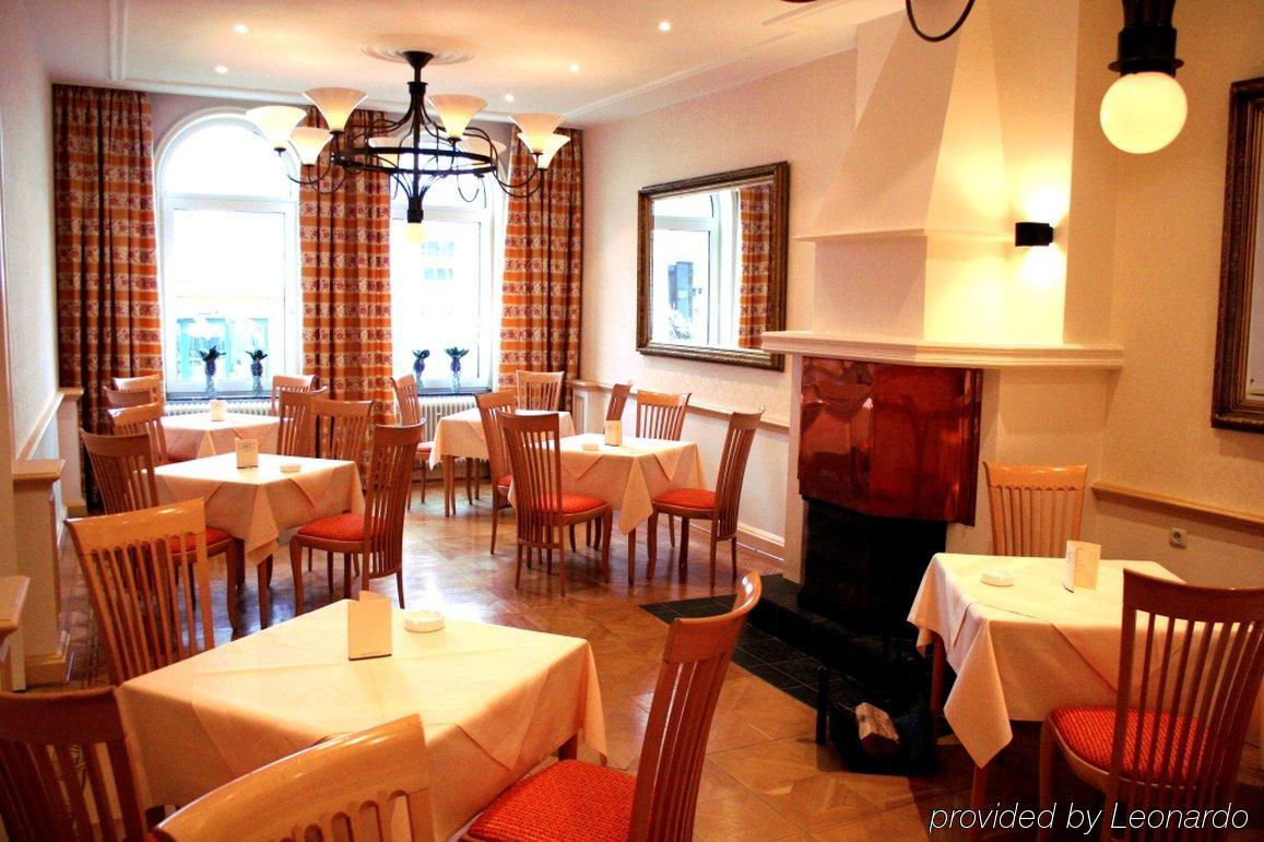 Hotel Bremer Haus Restoran foto